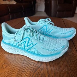 New Balance Women's Aqua Athletic Shoes